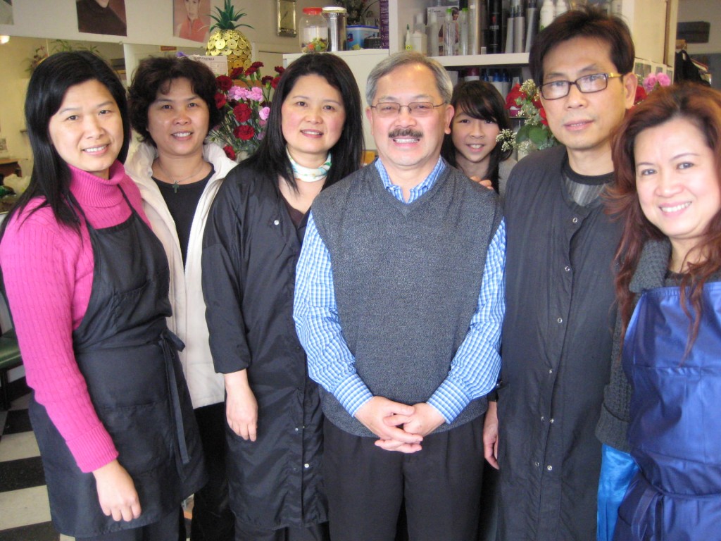 San Francisco Mayor Ed Lee with Queen's Beauty House Staff